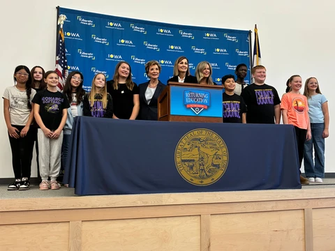 Iowa’s Unified Allocation Plan receives first-in-the-nation approval of critical steps to focus federal resources on student achievement over administrative bureaucracy