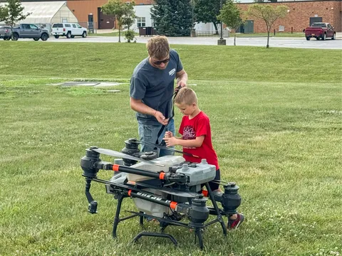 Over $300,000 awarded to Iowa schools to expand career-connected learning this summer